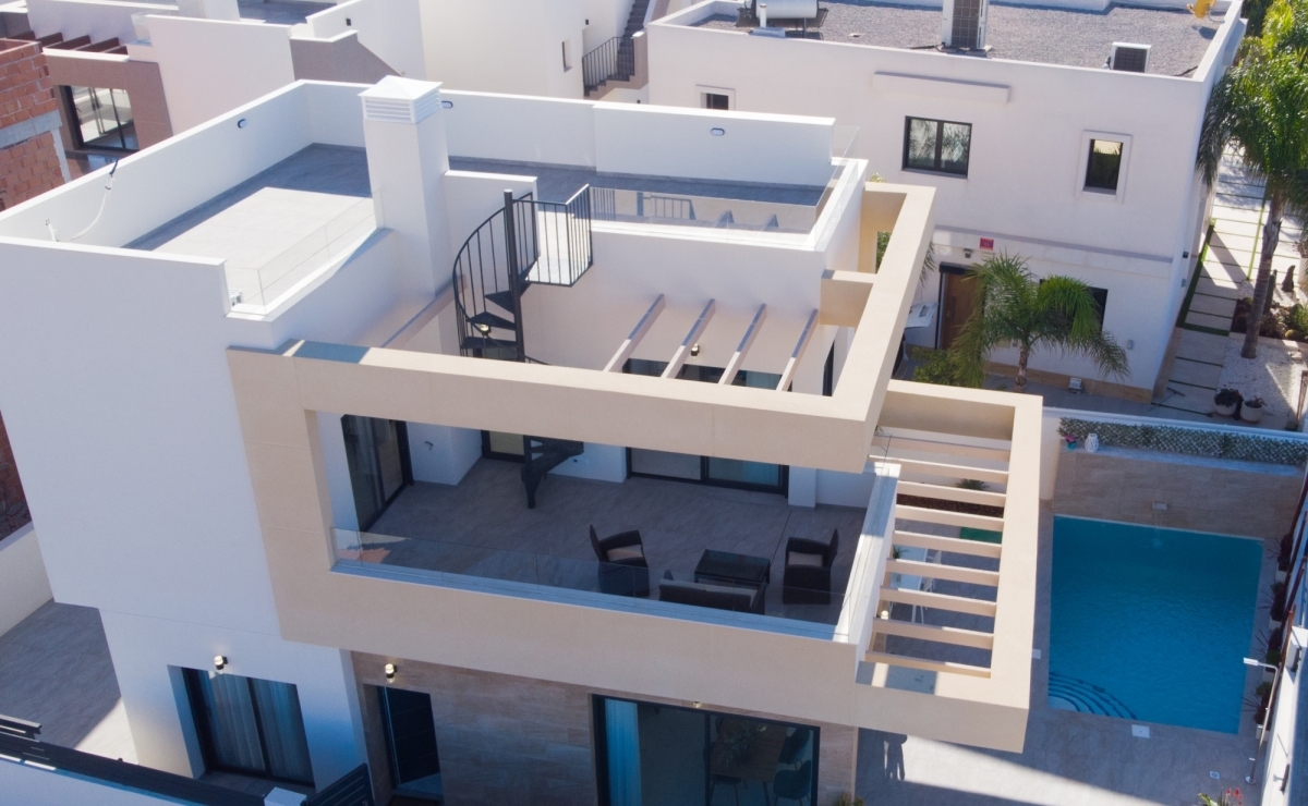 Eine Immobilie kaufen und in Spanien günstiger Leben bestcostahome.de  Alicante Torrevieja