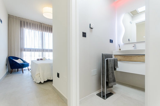 Fordern Sie jetzt Ihre kostenlose Beratung für den Kauf für ein Haus in Spanien an