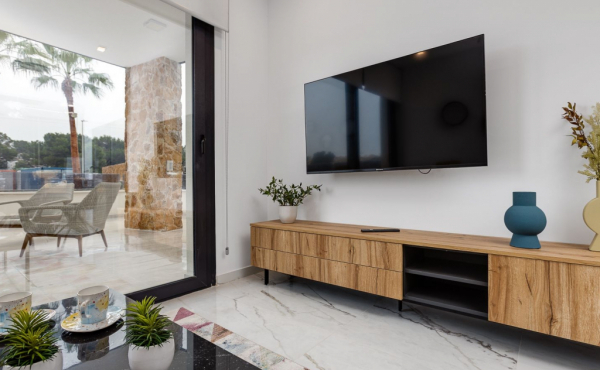 Große Schiebefenster So verlegen Sie Ihr Wohnzimmer nach Draußen