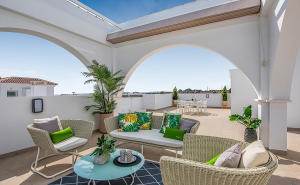 Geniessen Sie die Aussicht von Ihrer Dachterrasse aus