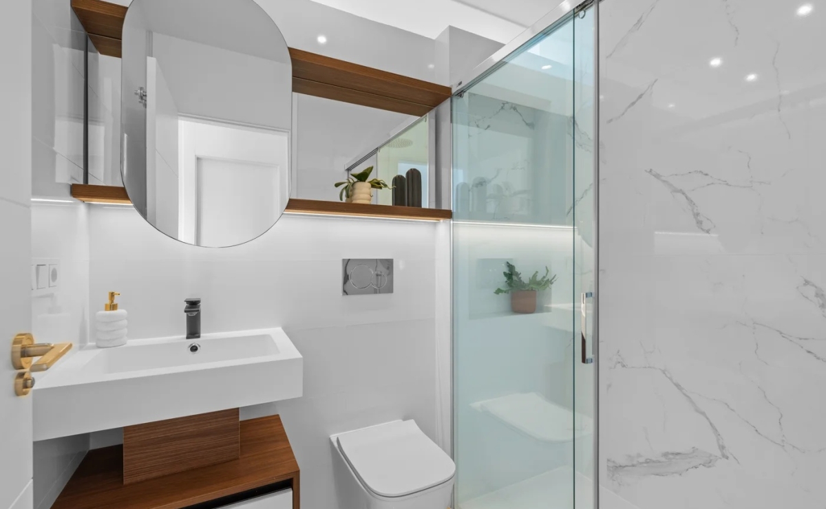 Badezimmer mit dem gewissen Extra  Bei Abschluss eines Kaufvertrages wird niemals Provision fällig