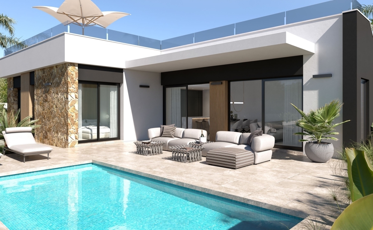 Villenansicht mit Dachterrasse und Pool Luxusimmobilien in Spanien kaufen